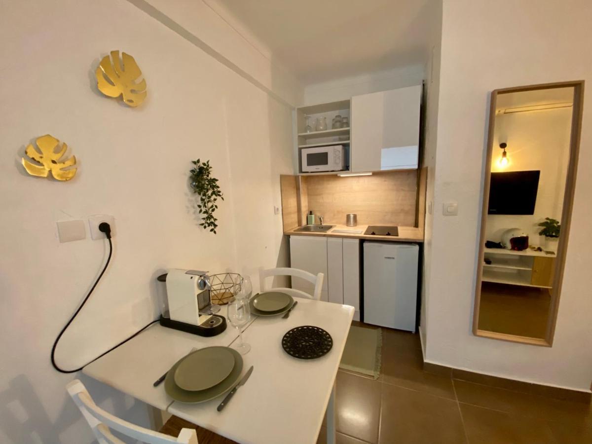 Location Studio Avec Loggia Apartment Antibes Ngoại thất bức ảnh