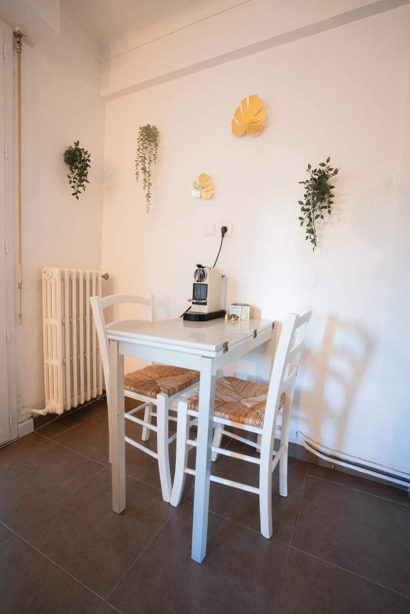 Location Studio Avec Loggia Apartment Antibes Ngoại thất bức ảnh